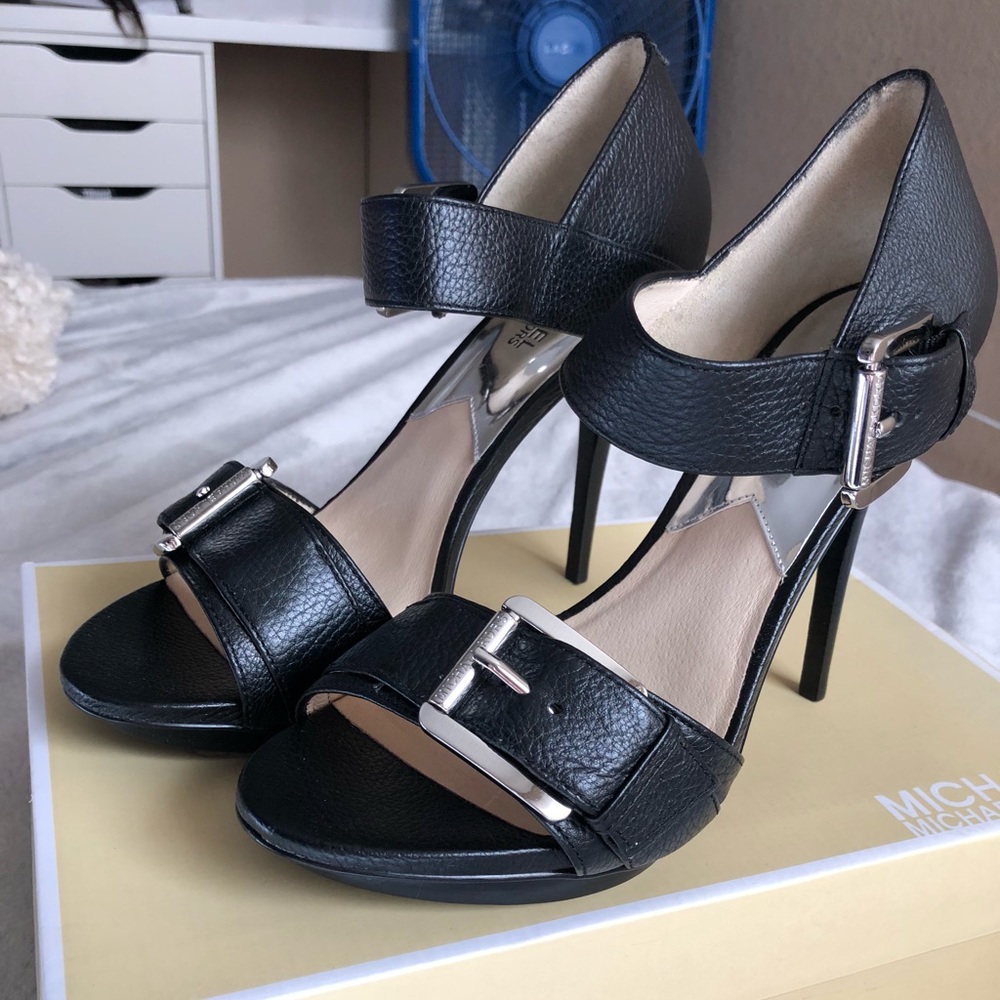 Michael kors heels